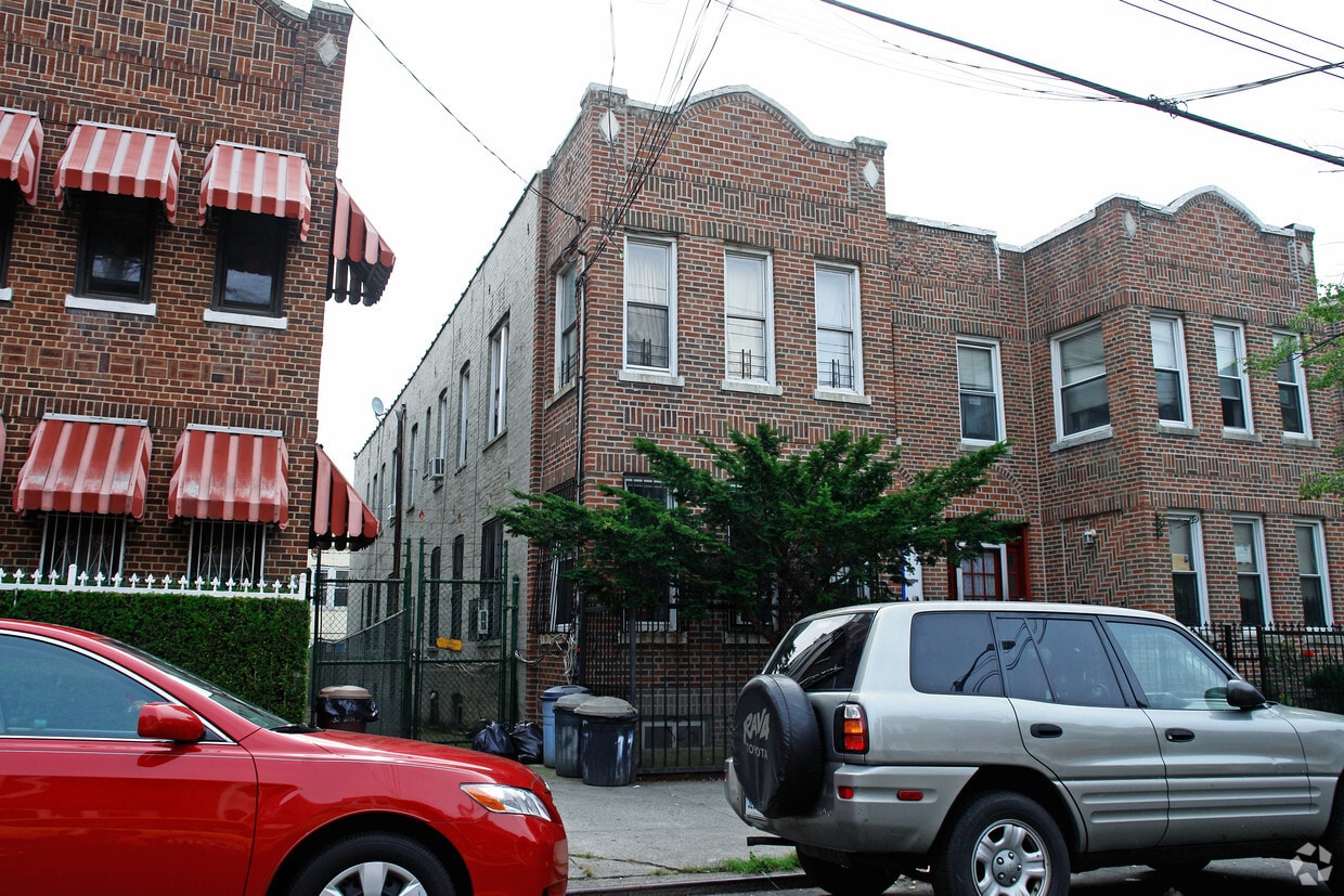 1128 Boynton Ave, Bronx, NY 10472 Apartments in Bronx, NY