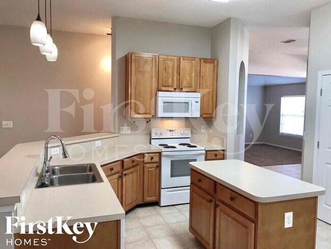 Building Photo - 2563 Watermill Dr