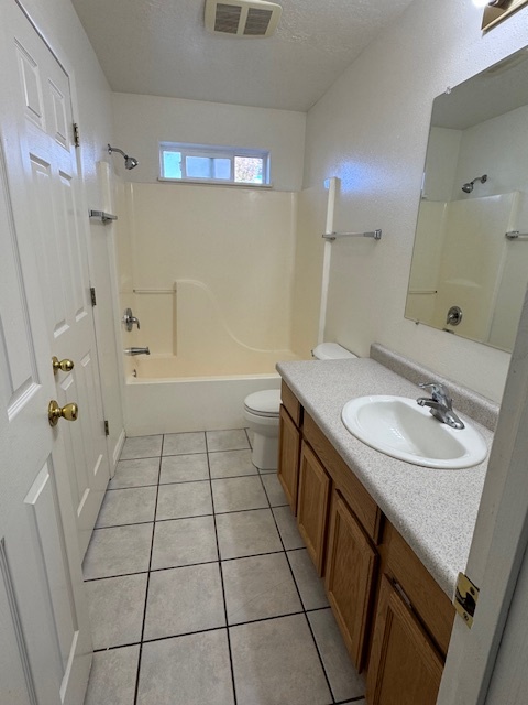 Building Photo - 281 E 170 N