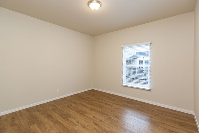 Building Photo - 1424 Valencia St