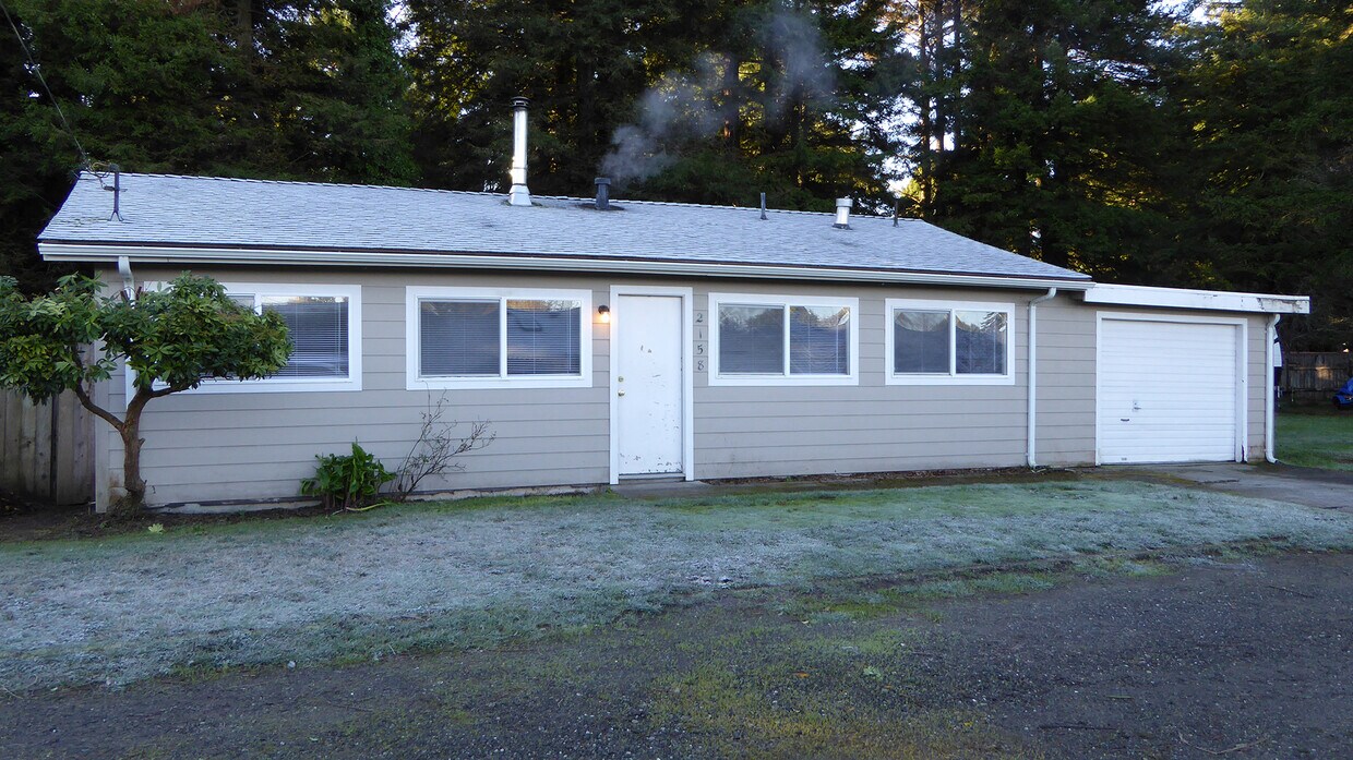 Exterior - 2158 Law Blvd