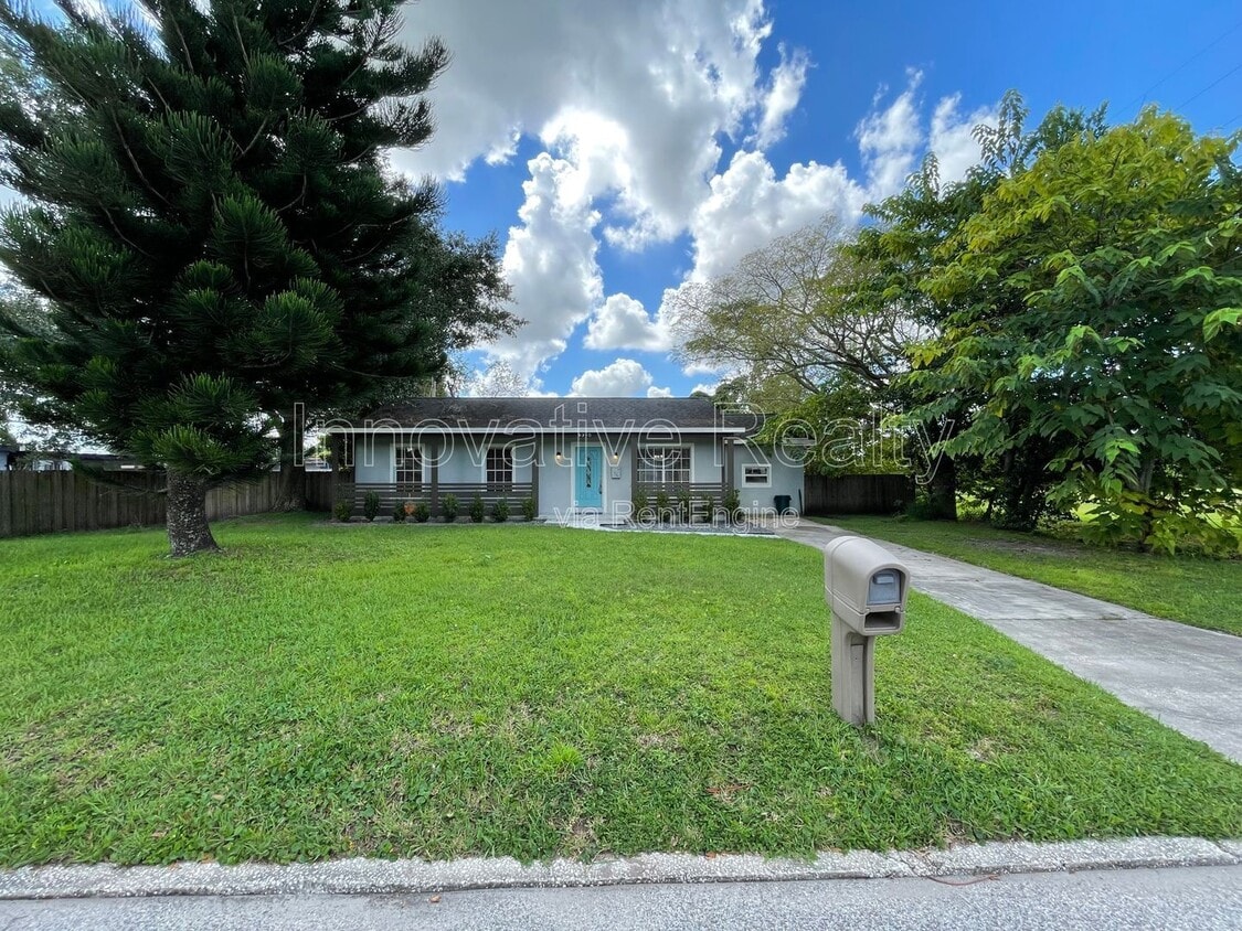 Photo - 6518 Cocos Drive