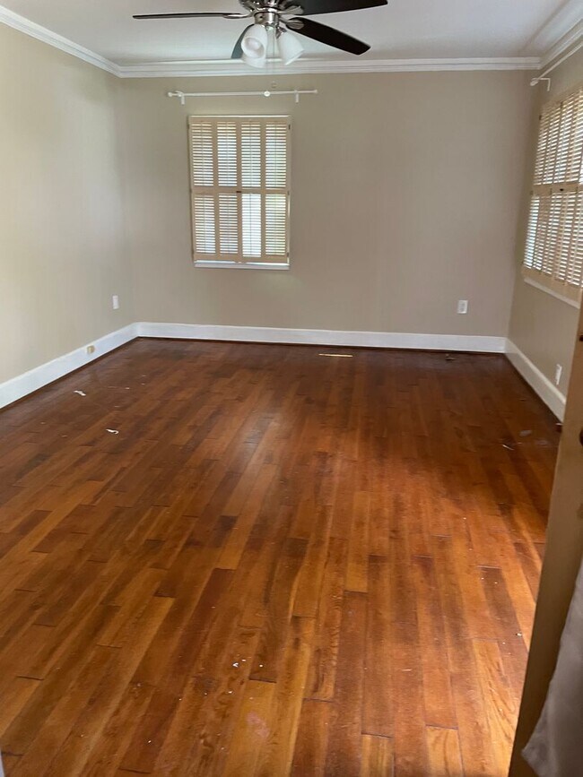 Building Photo - Downtown Greenville Condominium