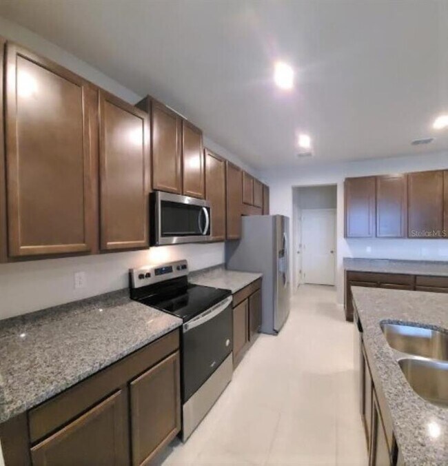 Foto del edificio - 2525 Arbor Wind Dr