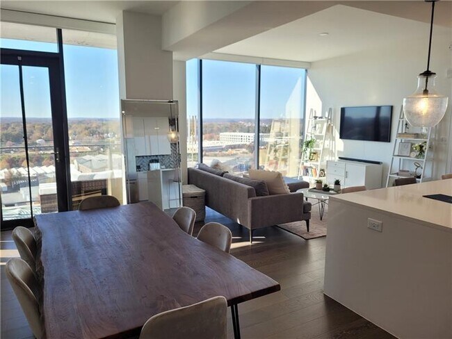 Foto del edificio - 788 West Marietta St NW