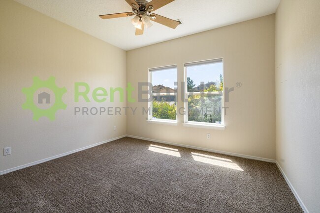 Foto del edificio - CALL US TODAY AT (505) 808-6467 TO SCHEDUL...