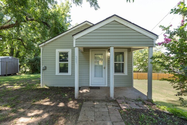 Foto del edificio - 2 bed, 1 bath home in Lexington, OK