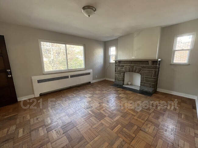 Foto del edificio - 310.5 Lenox Ave