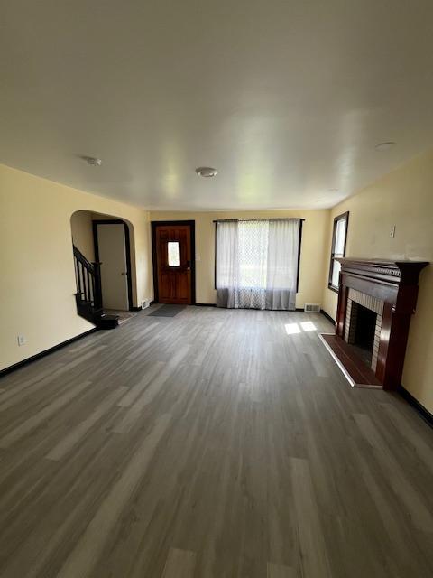 Foto del edificio - 210 E Midlothian Blvd