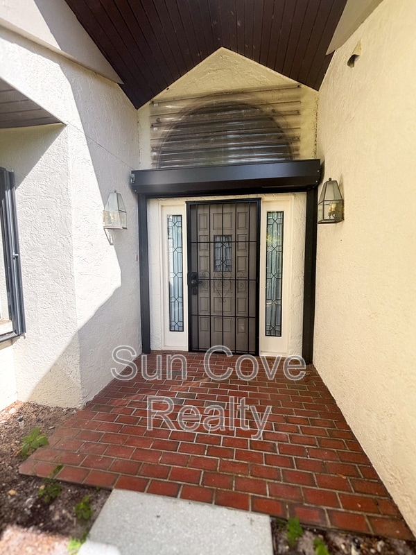 Photo - 4494 Ascot Cir N House