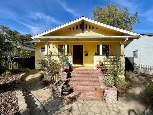 Photo - 4941 10th Ave House