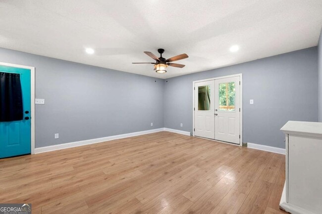 Foto del edificio - 6708 Baynes Hill Cir