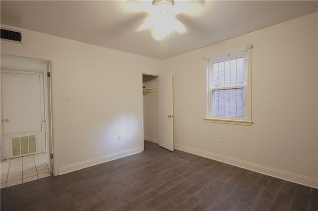 Foto del edificio - 7522 Benjamin St