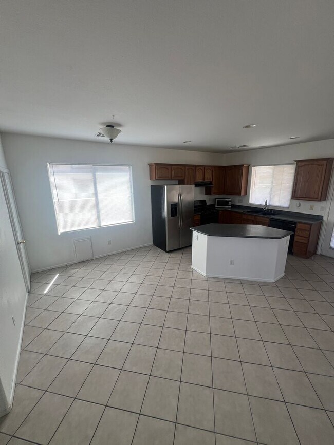 Foto del edificio - 6447 Melville Grove Ct