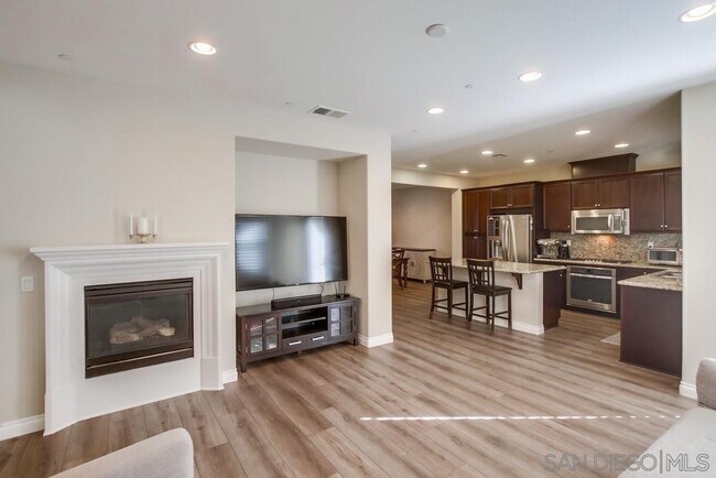 Building Photo - 8580 Old Stonefield Chase