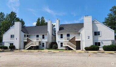 Building Photo - Revi Columbus East