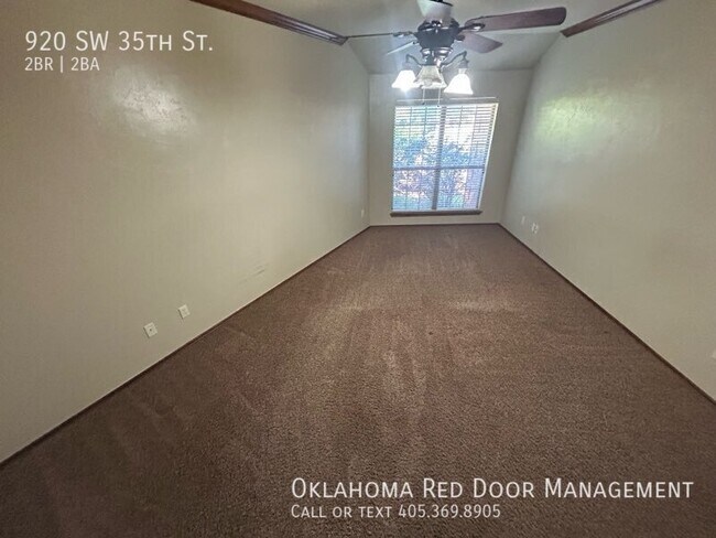 Foto del edificio - 920 SW 35th St