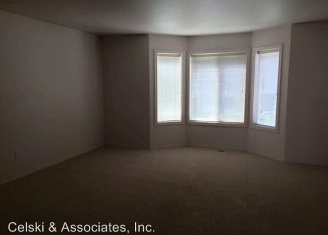 Foto del edificio - 2 bedroom 2.5 bath townhouse in Pasco! BON...