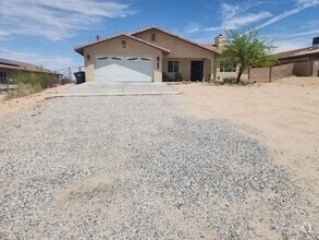 Building Photo - 7235 Utah Trail