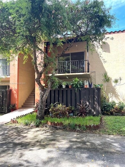 Photo - 10822 N Kendall Dr Apartment