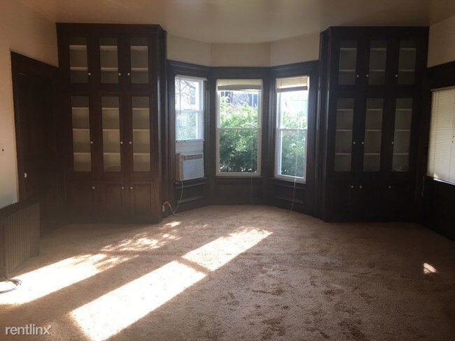 Foto del edificio - 711 Starkweather St