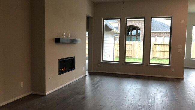 Building Photo - 1204 Night Owl Ct