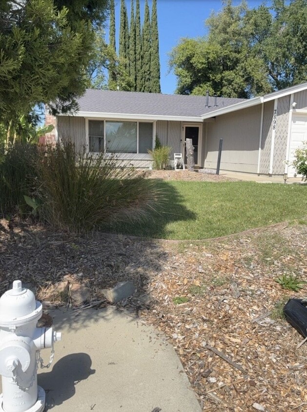 Building Photo - Beautiful Citrus Heights Home Near Shopping, Parks & Freeways