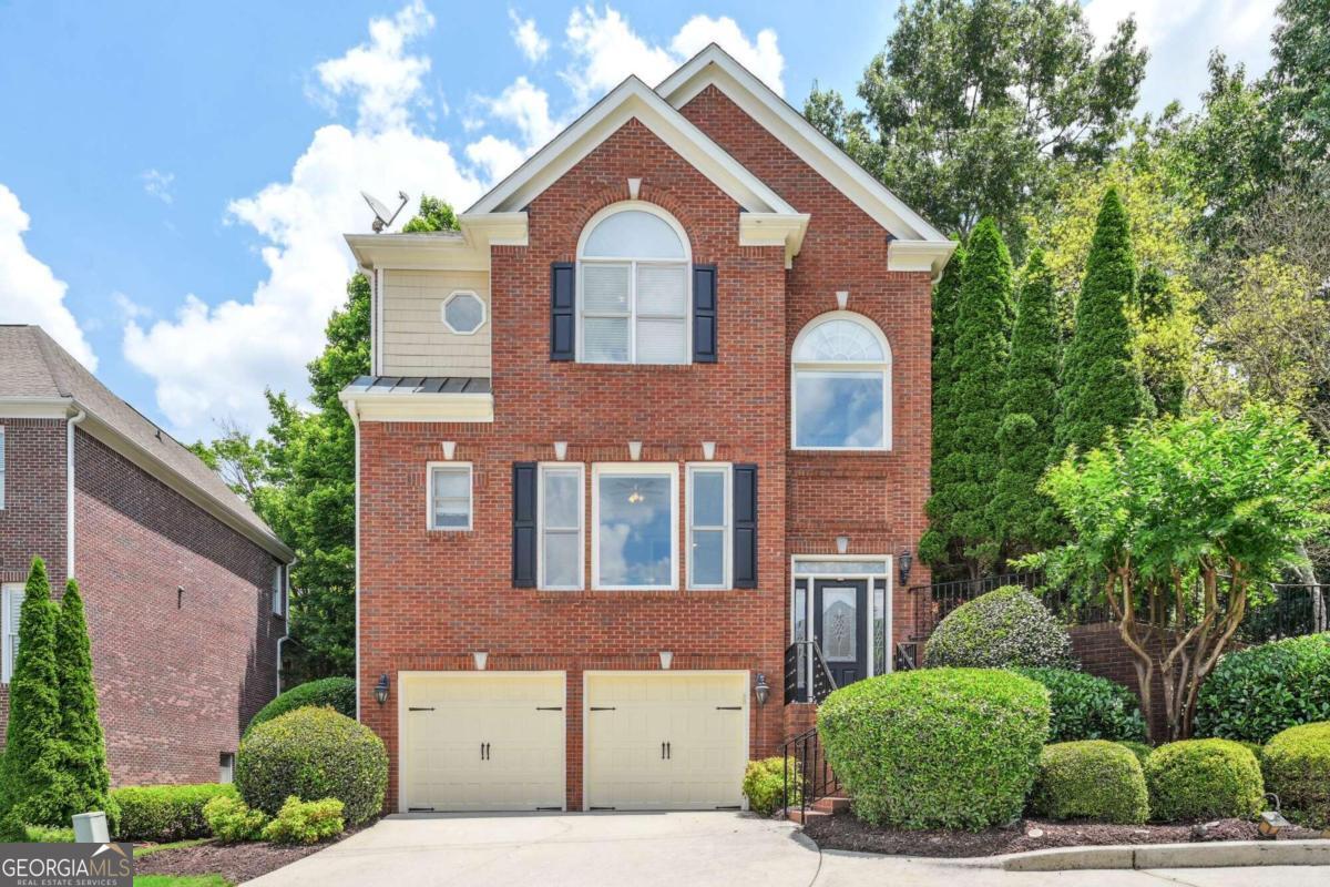 Primary Photo - 1007 Nottingham Ln NE
