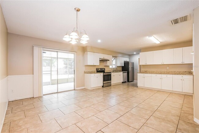 Foto del edificio - 574 Sundown Ct