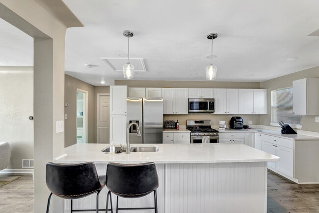 Building Photo - 1539 Fairfax St