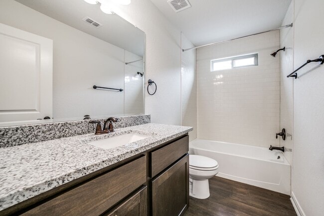 Photo - 10315 Lynwood Branch Apartment