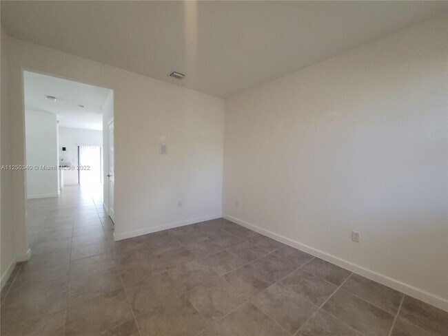 Building Photo - 25039 SW 114th Ave