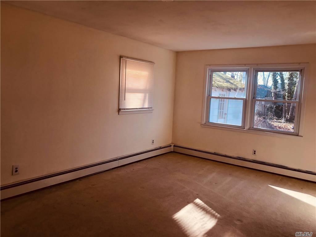 Building Photo - 200 Pipe Stave Hollow Rd