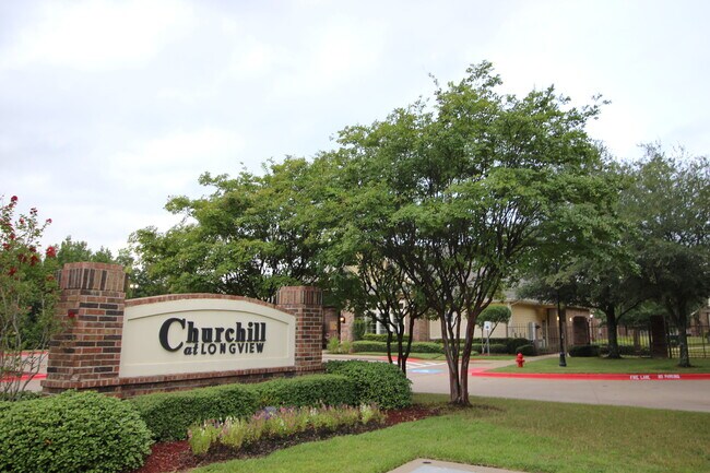 ¡Bienvenidos! - Churchill At Longview