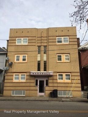 Primary Photo - 1402 Lee St E
