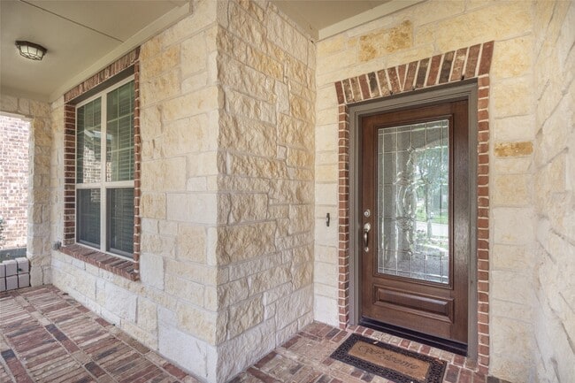Building Photo - 10823 Paula Bluff Ln