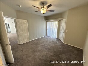 Building Photo - 2975 Bluegrass Ln
