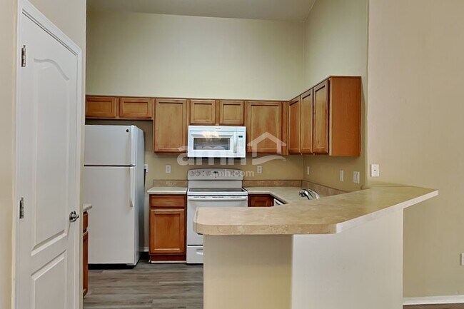 Foto del edificio - 4133 E Lushfield Dr