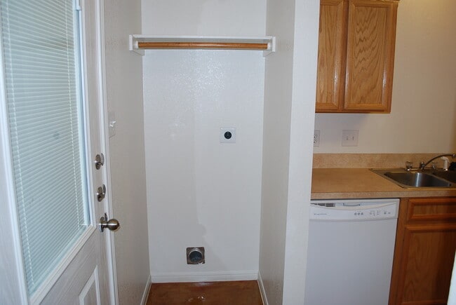 Foto del edificio - 922 RW