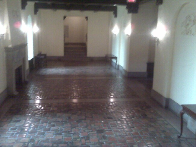 Foto del edificio - 412 Munro Ave