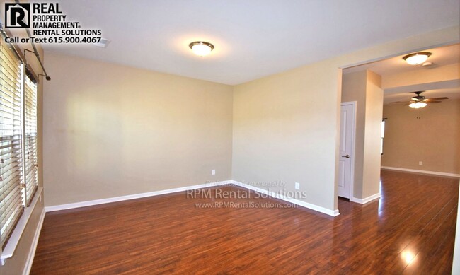 Foto del edificio - Beautiful 3BR/2.5BA+BONUS, neighborhood po...