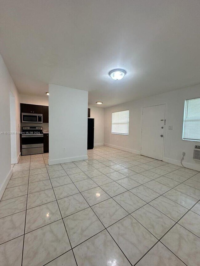 Foto del edificio - 15960 NE 19th Pl