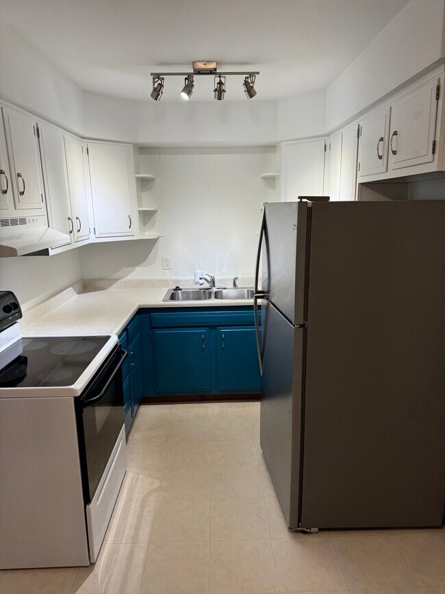 Foto del edificio - 15 S Yorktown Rd