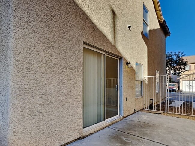 Foto del edificio - 1229 Orchard View St