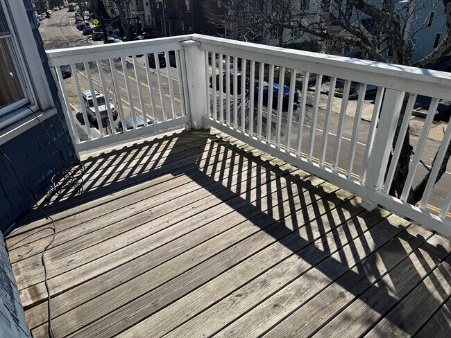 Foto del edificio - 474 Talbot Ave