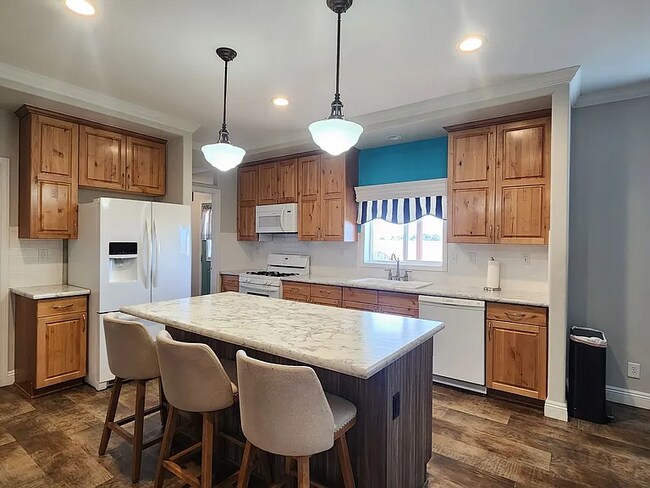 Foto del edificio - 23230 CO-94