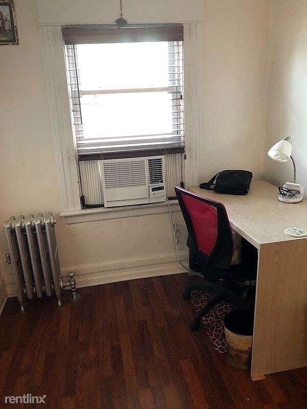 Foto principal - 1 br, 1 bath Apartment - 20 Parkway West 1