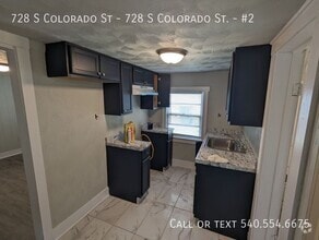 Building Photo - 728 S Colorado St