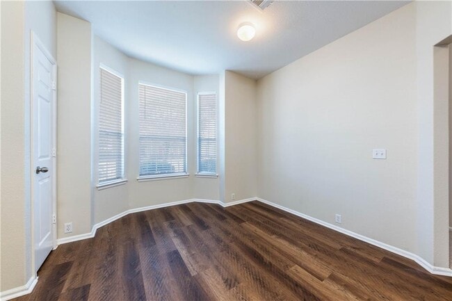 Building Photo - 18749 Golden Eagle Way