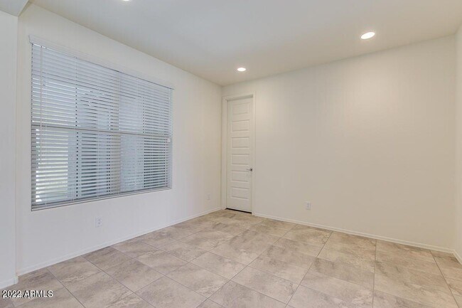Foto del edificio - 18370 W Coolidge St